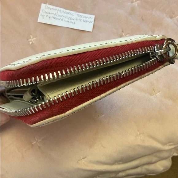 Dooney & Bourke LG Toscana Cream and Red Leather Wallet - Picture 11 of 14